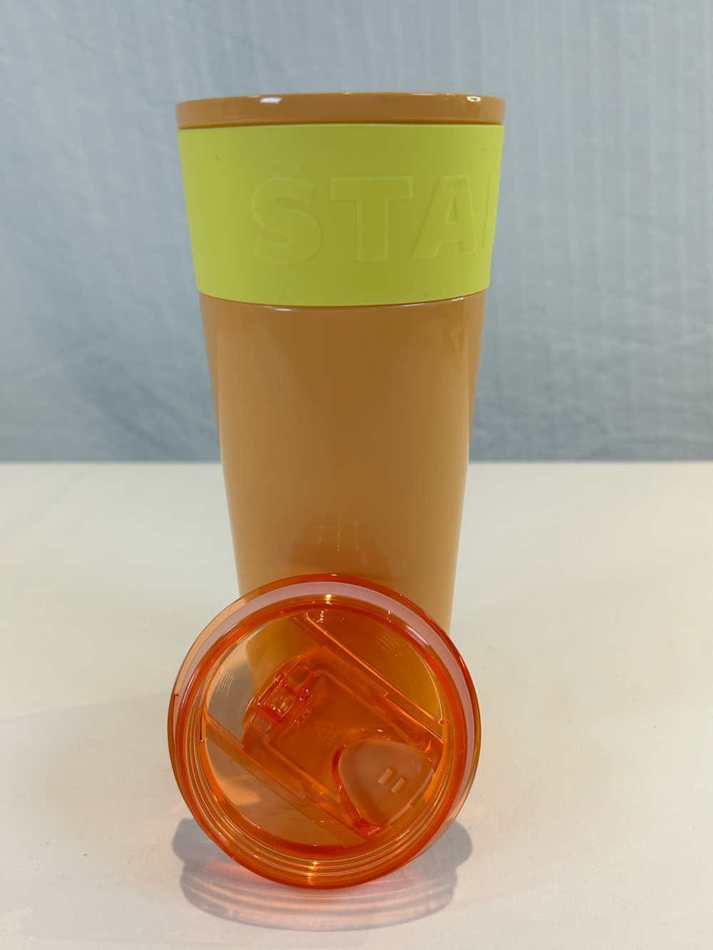 Starbucks NWOT 16 oz 2025 Stainless Steel Neon Orange Tumbler w Silicone Band
